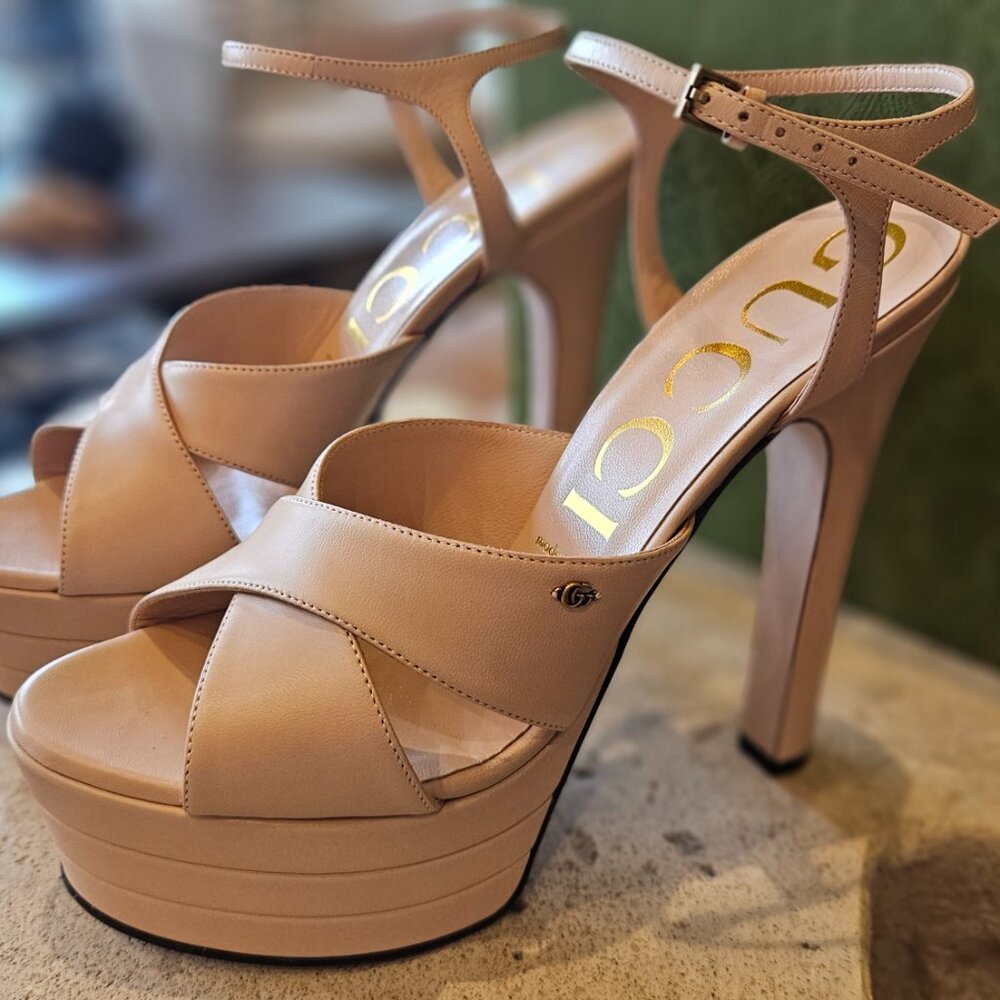 Gucci Gucci Gucci Platform sandals size 39+