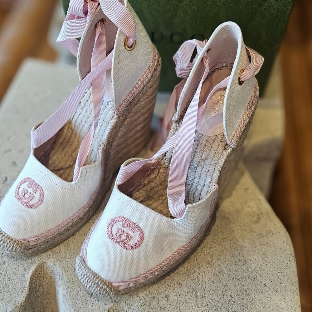 Gucci Gucci GG Platform Slide Sandal 725836 FAA7L - 9099 Beige Canvas Size 38+…
