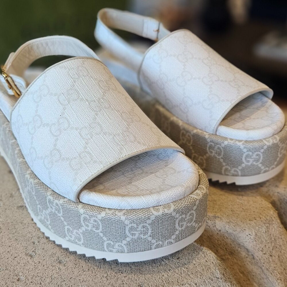 Gucci Gucci GG Platform Sandal 701153 96G60 - 9061 White Beige Canvas Size 36 …